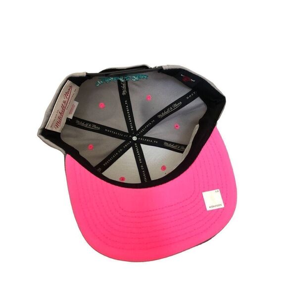 Mitchell & Ness Chicago Bulls Adjustable Snapback Hat Cap One Size - Picture 5 of 5